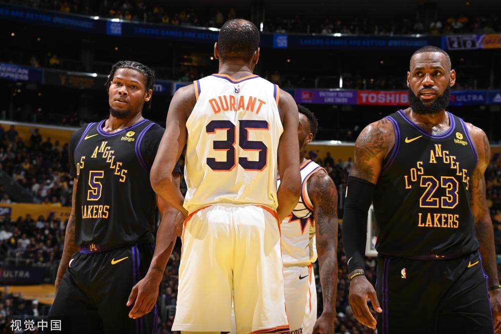 为雄鹿队奠 为雄鹿队奠